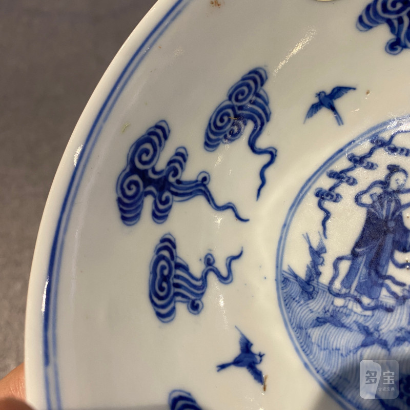 清晚期 内青花鹊桥仙渡外粉彩云蝠纹碗 - 图16
